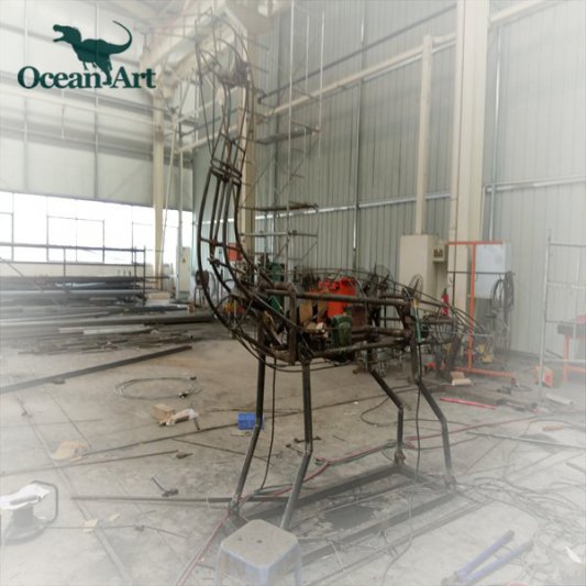 仿真恐龍制作現(xiàn)場(chǎng)-坐騎西方龍制作過程