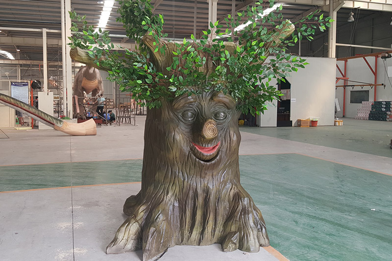 說話樹制作現(xiàn)場(chǎng)，仿真植物仿真樹