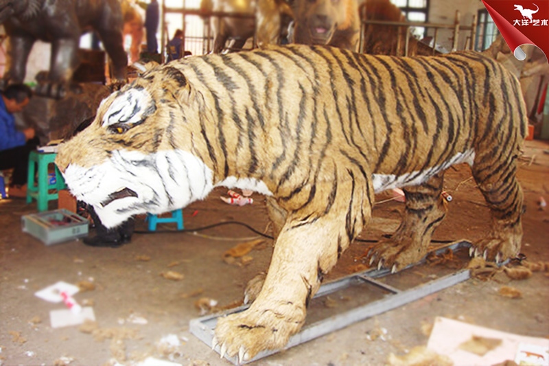 仿真老虎，景區(qū)動物園仿真老虎模型