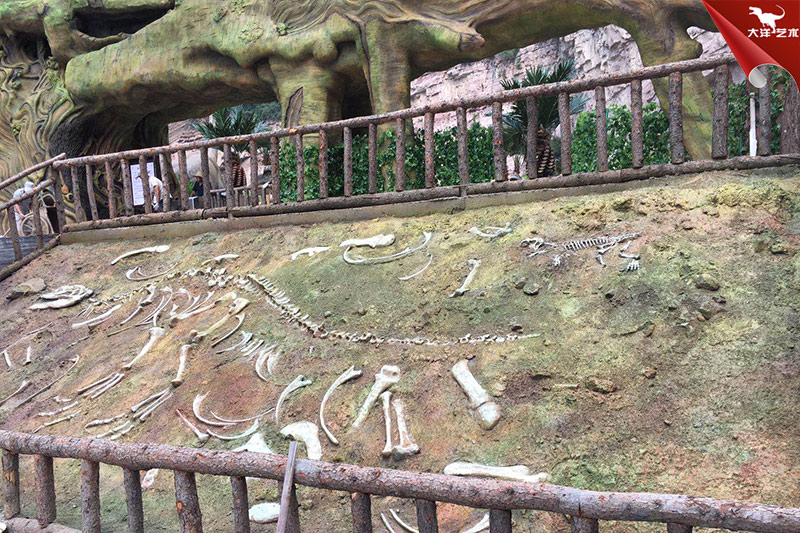 恐龍化石，恐龍骨架模型